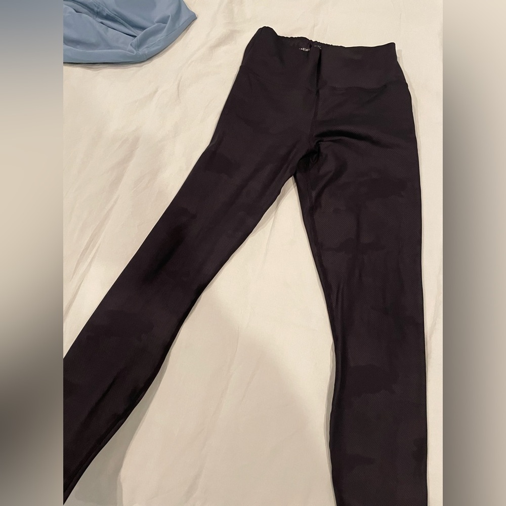 Montiel koa leggings size small
